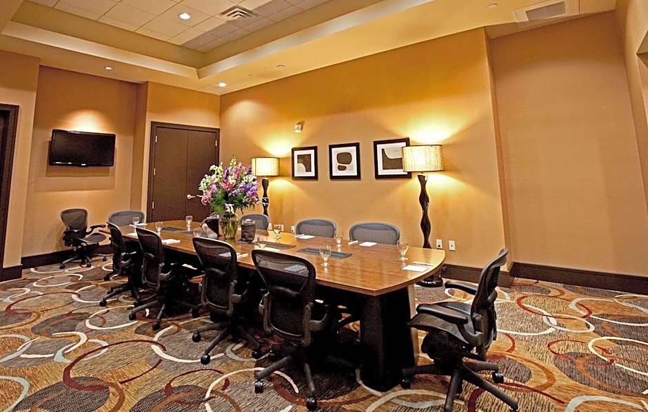 Embassy Suites By Hilton Palmdale