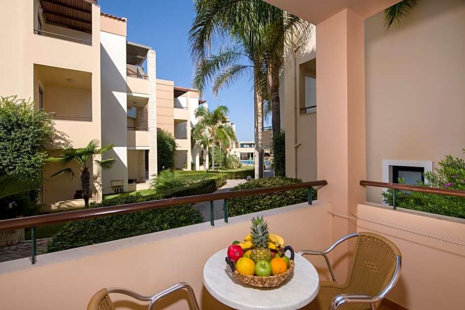 Creta Palm Resort Hotel & Apartments