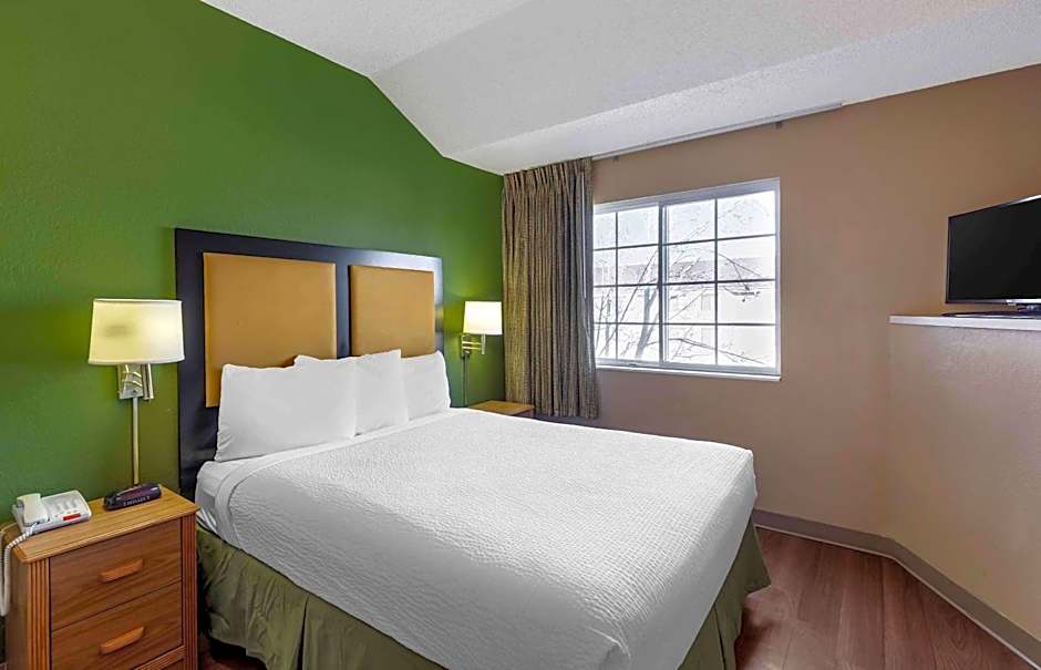 Extended Stay America Select Suites - Providence - Airport
