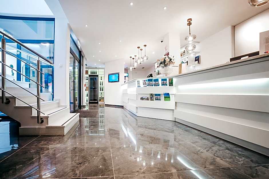 Hotel Santiny