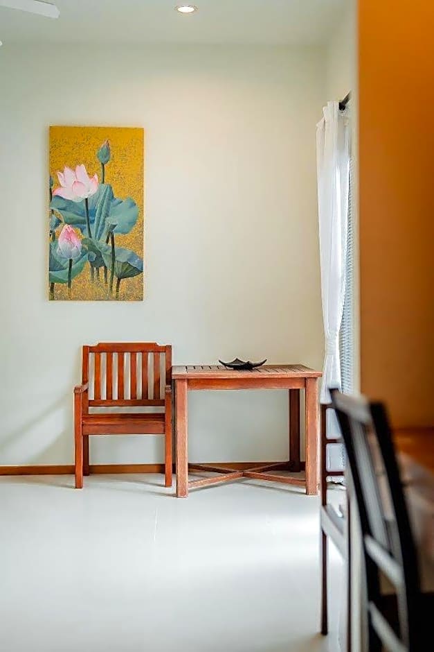 Ivory Pool Villa in Nai Harn