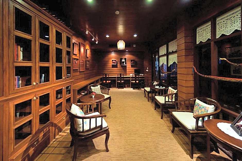 Pukha Nanfa Hotel