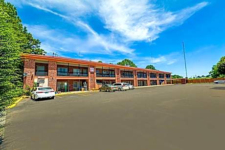Sunrise Inn By OYO Albany