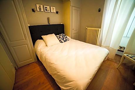 Small Single Room