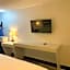Rodeway Inn Midland South