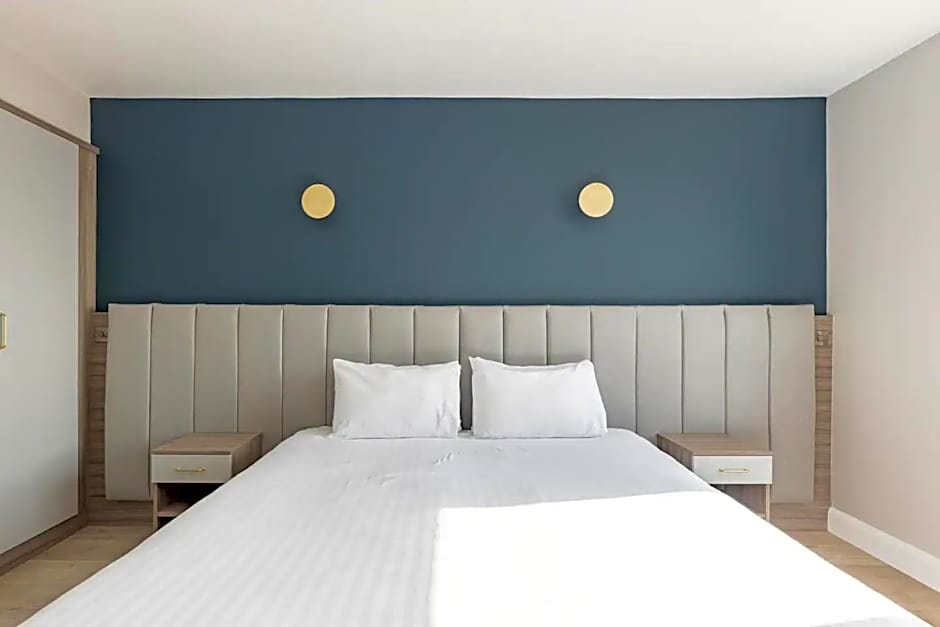 Galway Bay Sea View Apartments