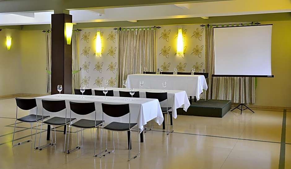 Hotel El Paso Honroso