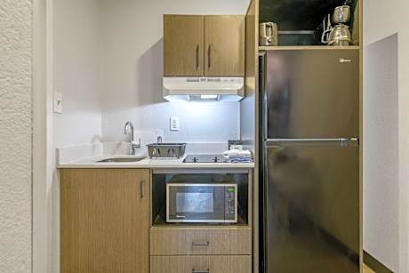 Studio 6 Columbus GA Columbus Airport