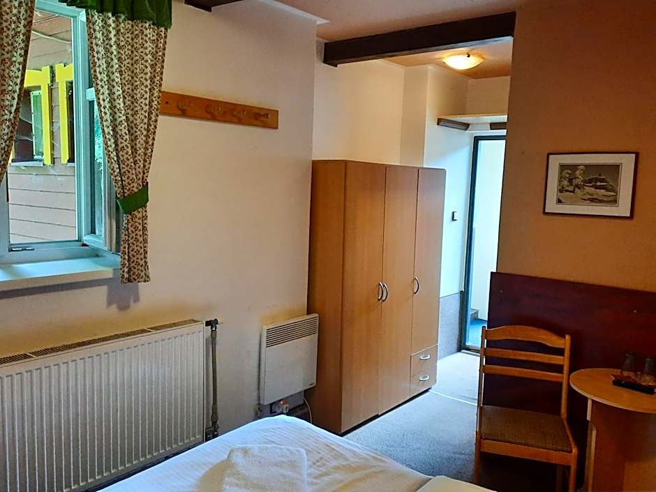 Hotel Diana