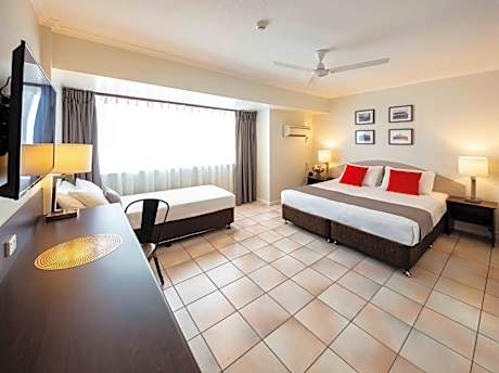 Premium King Room