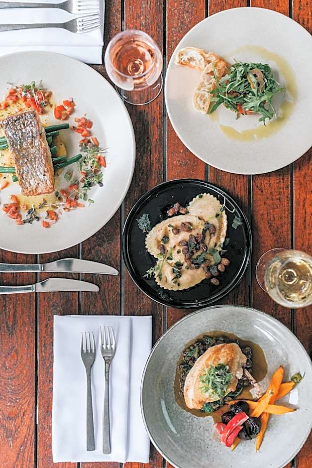 Novotel Newcastle Beach