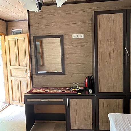 Twin Room with Pool View