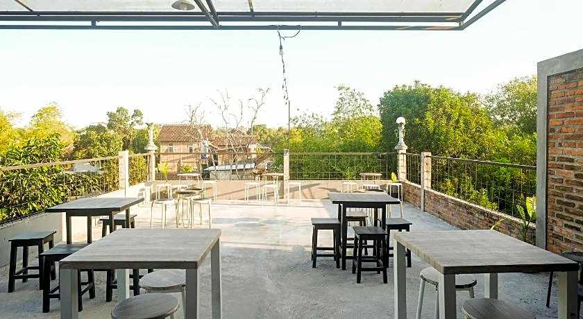 RedDoorz @ Jalan Ringroad Selatan 2