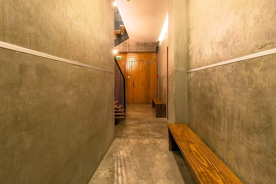 L203 New studio apt 1Bdrm 1bath AC Rooftop
