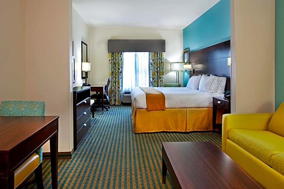 Holiday Inn Express Hotel & Suites Picayune By IHG