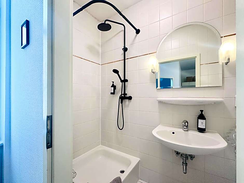 Apartmenthaus am Dom - Zentrum & Ruhige Lage, Perfekt für Business Trip, Auch für Familie, Viel Platz mit Küche