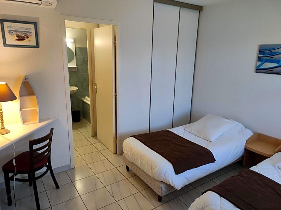 Hôtel et Appart'Hôtel Le Relais Du Val D'Orbieu