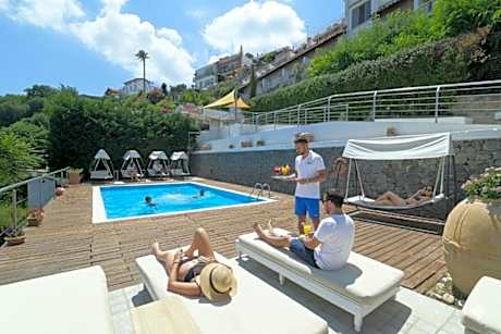 Marina 10 Design Hotel & SPA