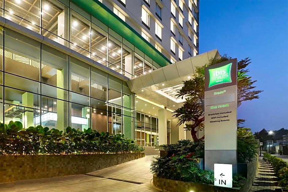 ibis Styles Jakarta Simatupang
