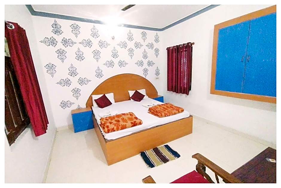 Goroomgo Mohit Paying Guest House Varanasi