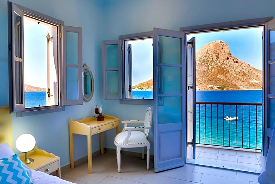 MasouriBlu Boutique Hotel