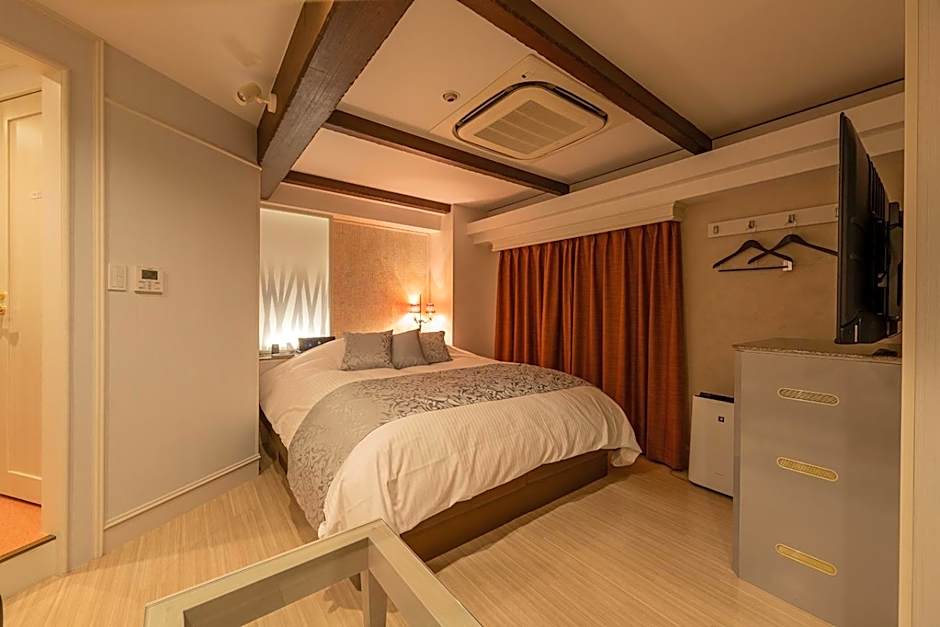 ホテル 兆 各務原店 Hotel CHO Kakamigahara