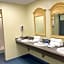 Travelodge by Wyndham Panama City Beach / Beachfront