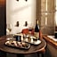 Les Armures Hotel