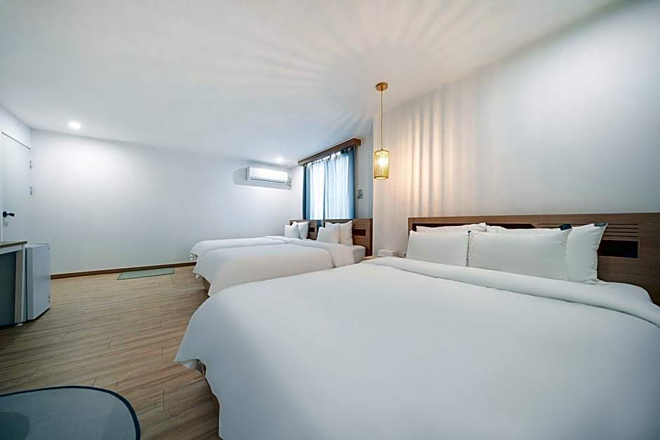 Gunsan Hotel Naun