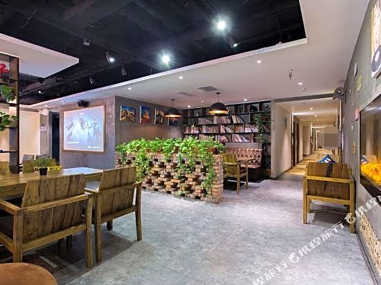 James Joyce Coffetel YanAn Baota