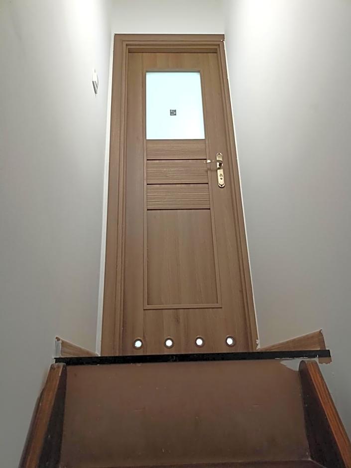 Lemuria Pokoje Hostel Chojnowska A