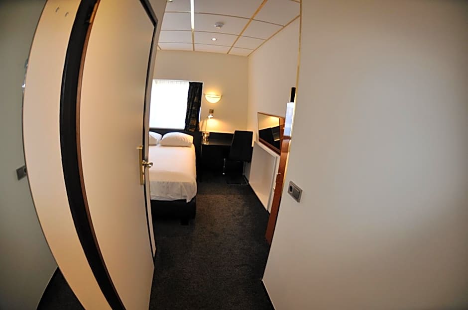 Budget Hotel Le Beau Rivage