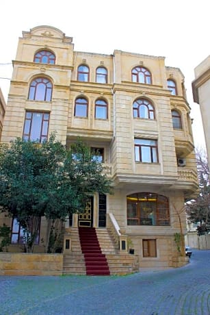 PHOENIX HOTEL