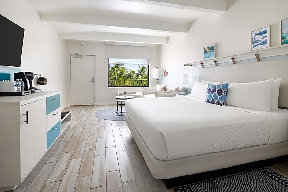 Blue Flamingo Resort Key West