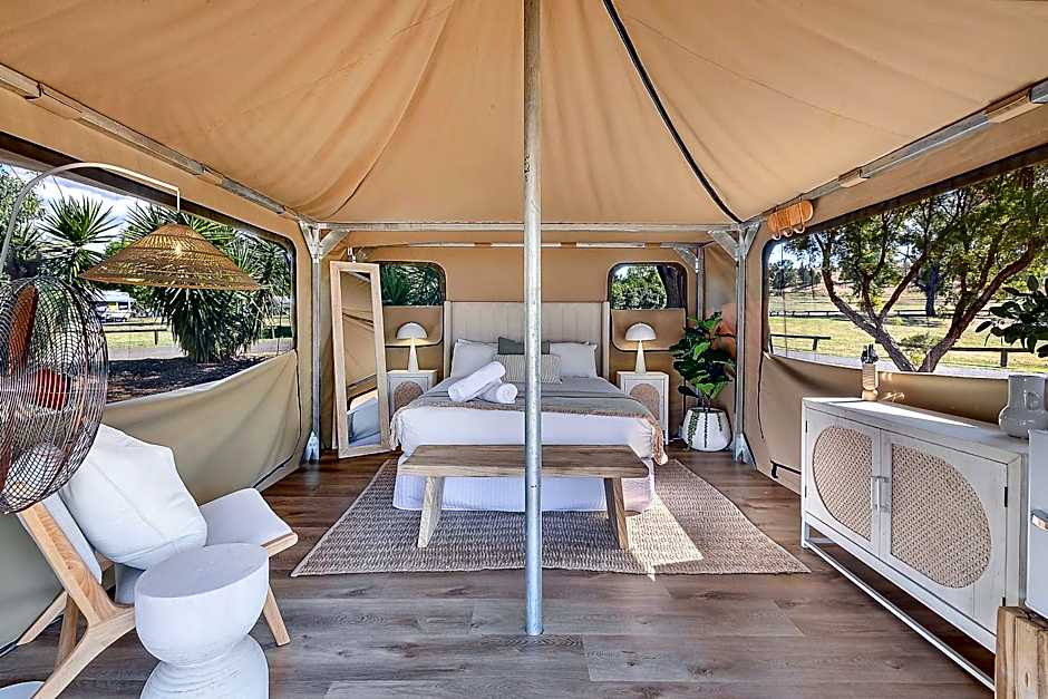 Reflections Lake Keepit - Holiday Park