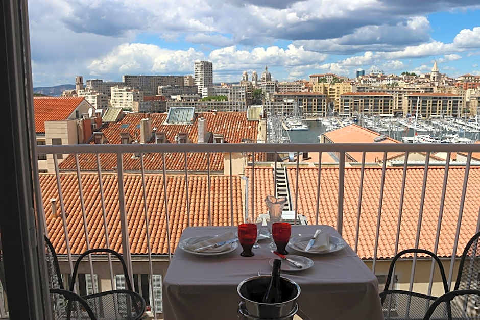 Suite privée du balcon du vieux port Marseille