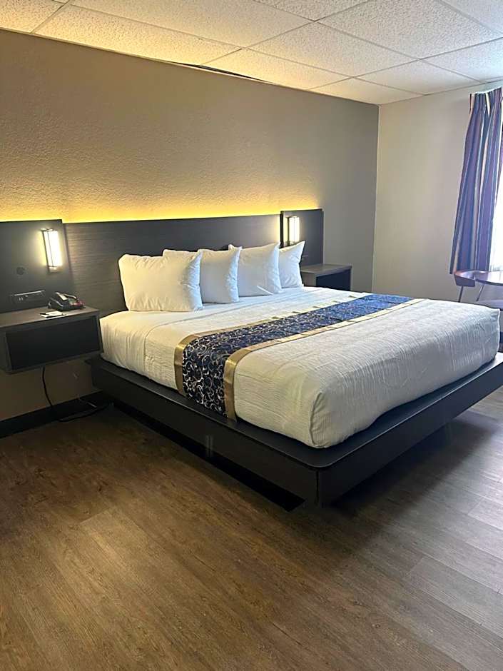 Baymont by Wyndham Deming