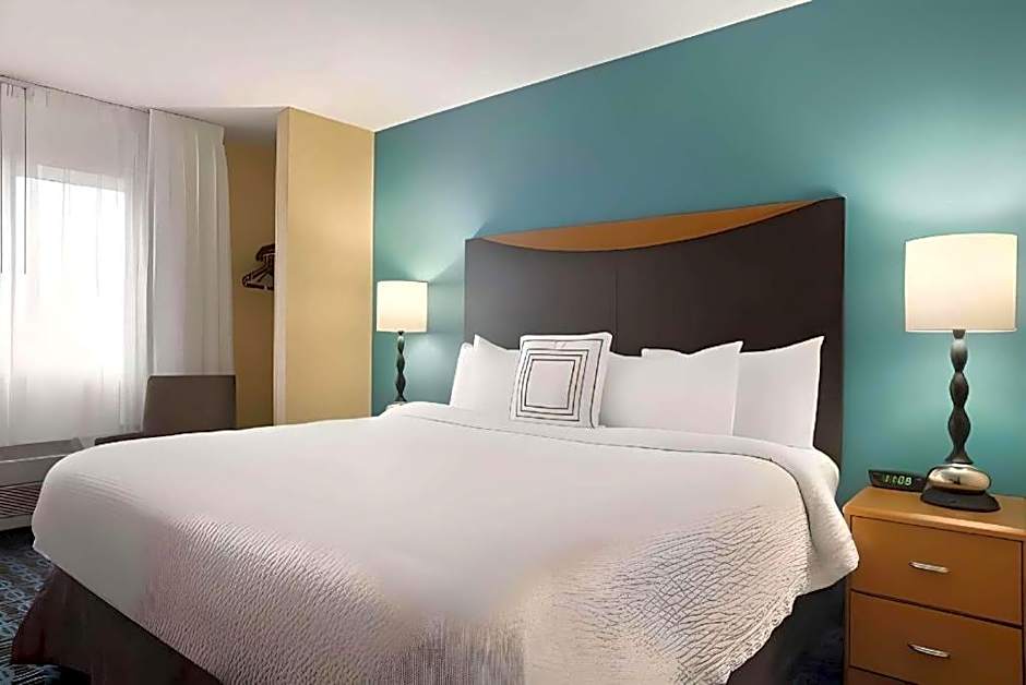Dubuque Inn and Suites