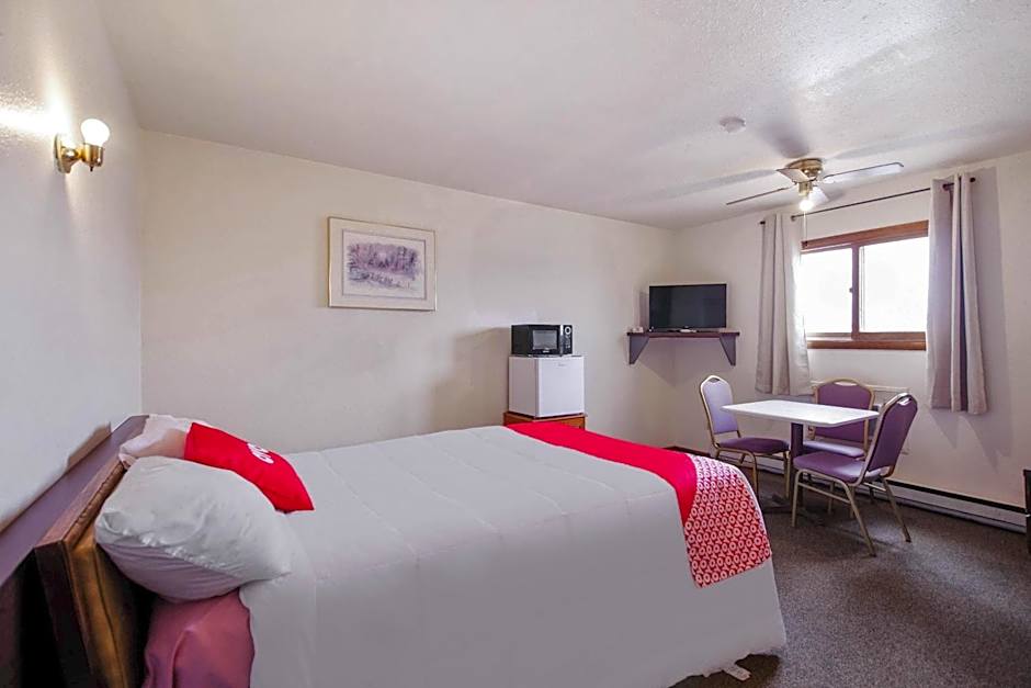 OYO Hotel Cheyenne Wells - US 40