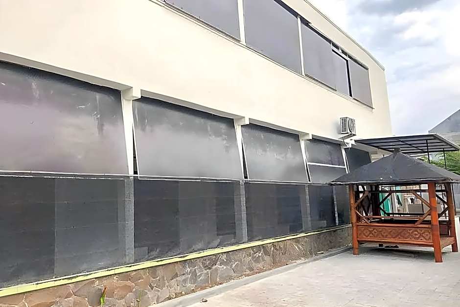 Griya Fadamas Syariah near Taman Hijau Demangan Madiun Mitra RedDoorz