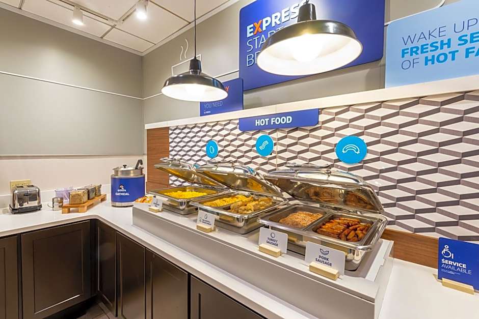 Holiday Inn Express Bensalem By IHG