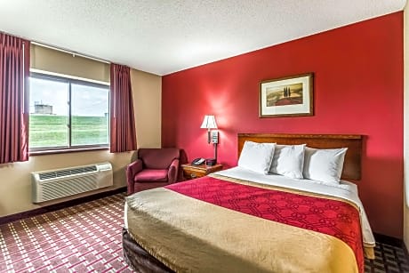 1 Queen Bed, Nonsmoking