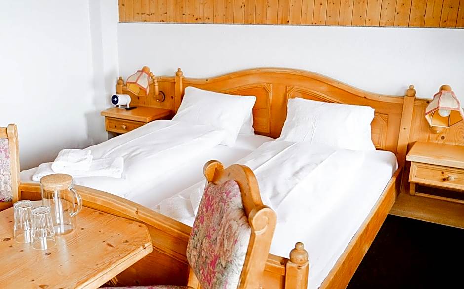 Workation Apartments - 24-7 Self-Checkin - Hotel Postigliun Sedrun