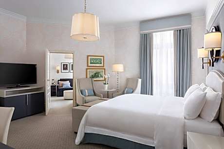 Junior Suite, 1 Bedroom Junior Suite, 1 King