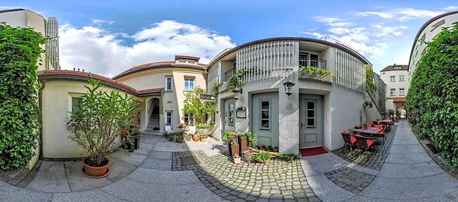 Akzent Hotel Goldner Hirsch