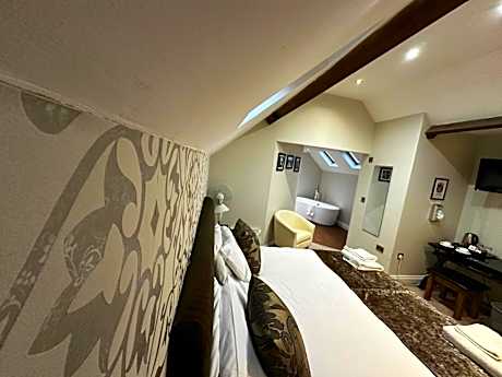 Grand Deluxe Double Room