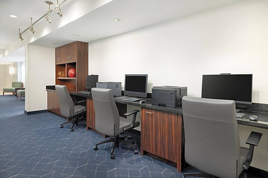 Courtyard by Marriott Montvale