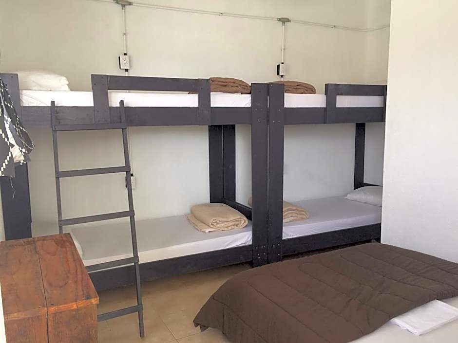El Petate Hostel