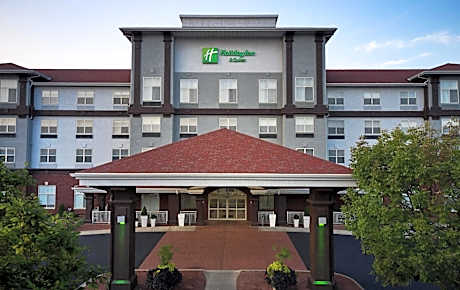 Holiday Inn Express & Suites Madison West - Middleton
