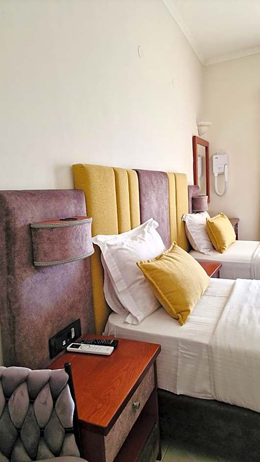 Hotel Dionysis Studios